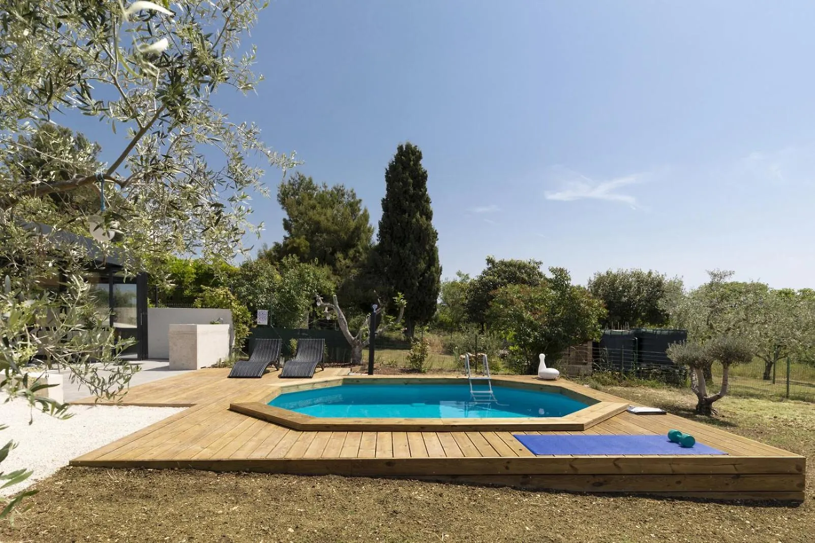 Beach House Olive - Ground Floor House For 2 People With Private Beach Near Medulin Pomer