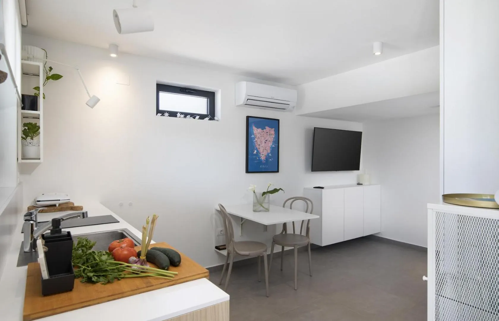 Villa Beach House Olive - Ground Floor House For 2 People With Private Beach Near Medulin Pomer Croatia