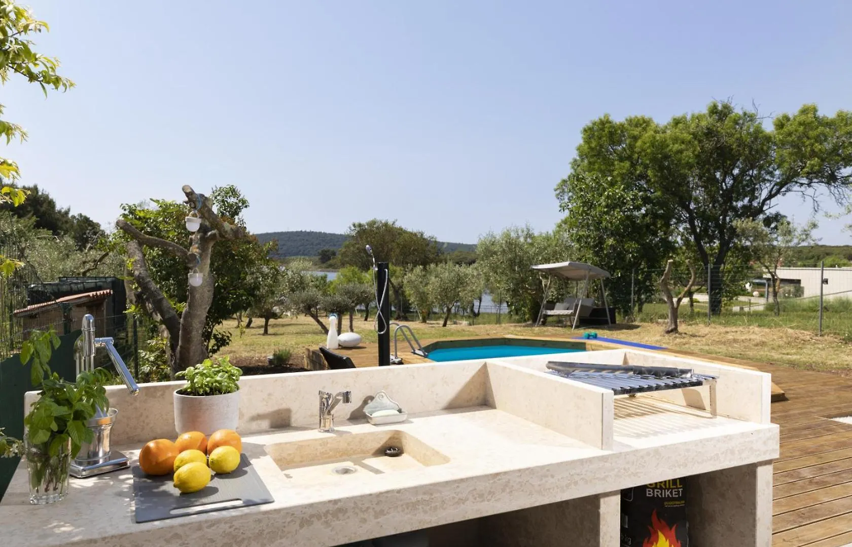 Villa Beach House Olive - Ground Floor House For 2 People With Private Beach Near Medulin Pomer