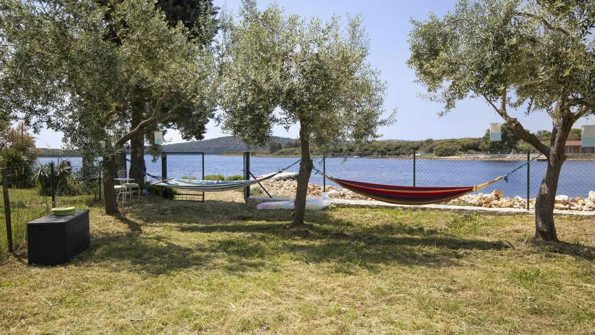 Beach House Olive - Ground Floor House For 2 People With Private Beach Near Medulin Pomer